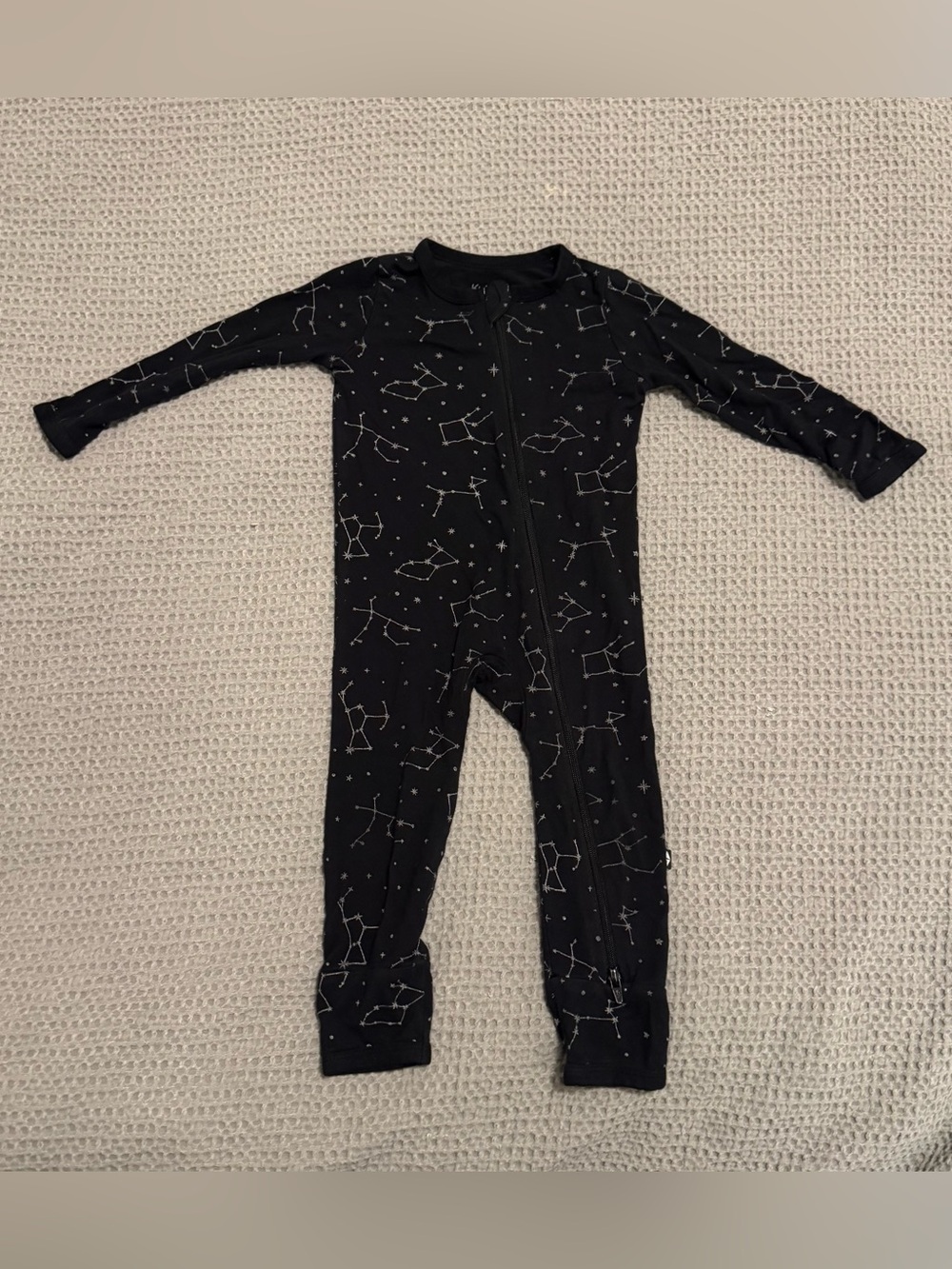 Kyte Baby Black Constellation